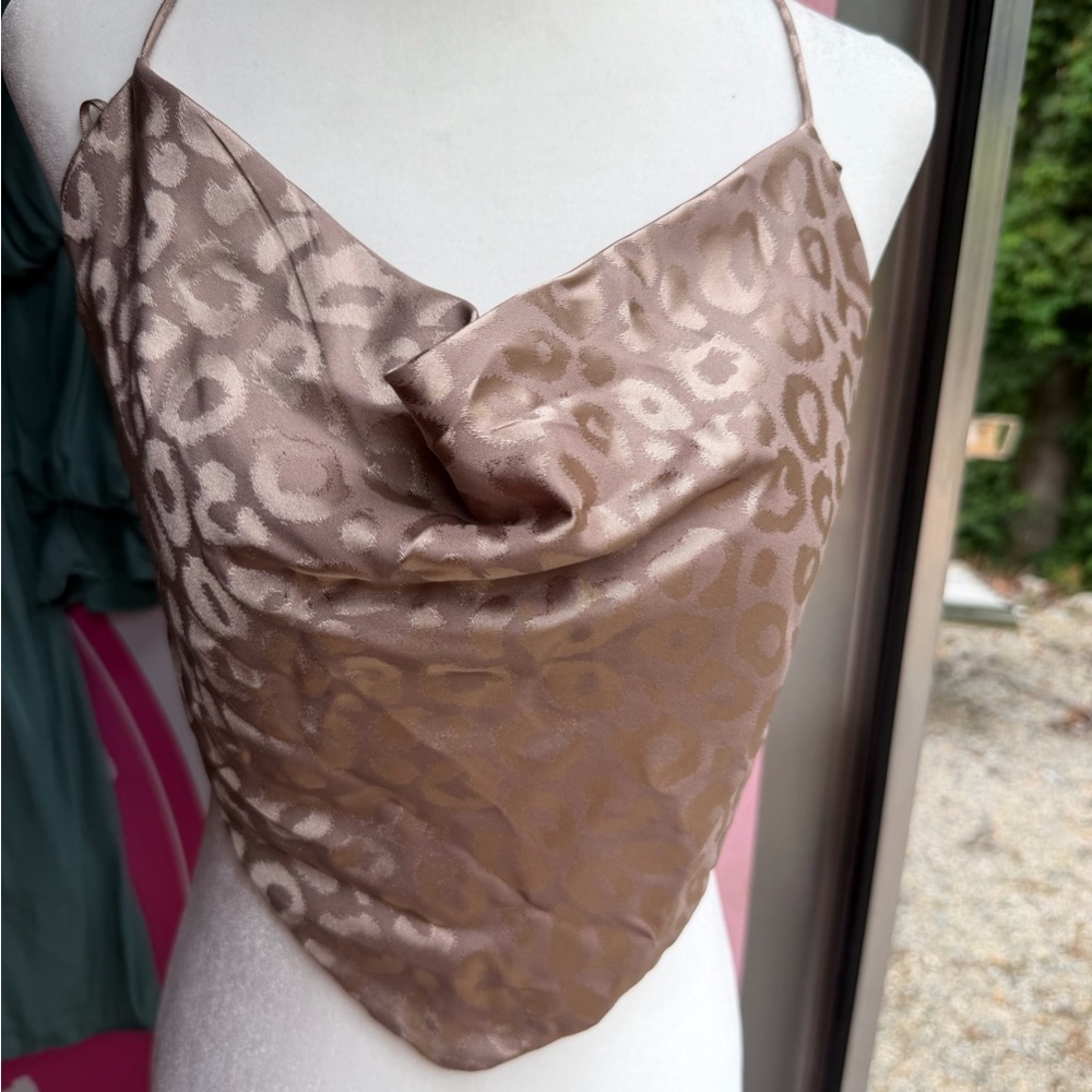 Mable satin leopard print crop top, tie back in taupe,brown NWT😀